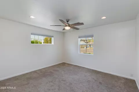 821 E Cavalier Dr, Phoenix, AZ 85014 photo 24