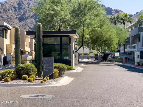 5560 E Stella Ln, Paradise Valley, AZ 85253