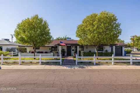2243 W Montebello Ave, Phoenix, AZ 85015