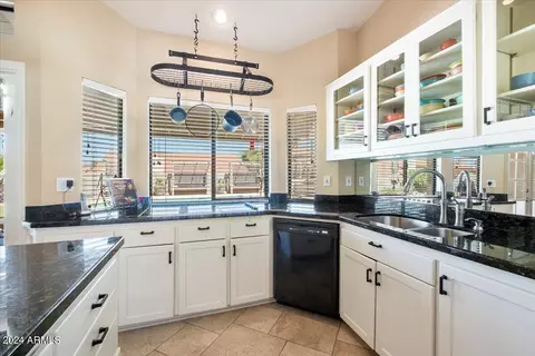 1226 E Monte Cristo Ave, Phoenix, AZ 85022 photo 7