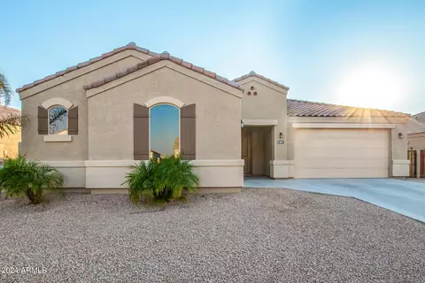 851 W Santa Gertrudis Trl, San Tan Valley, AZ 85143