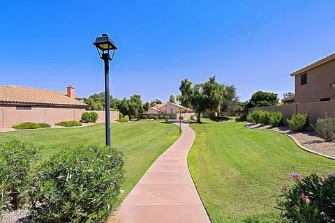 72 E Dawn Dr, Tempe, AZ 85284 photo 49
