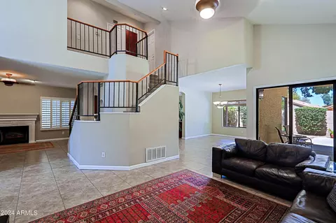 72 E Dawn Dr, Tempe, AZ 85284 photo 4