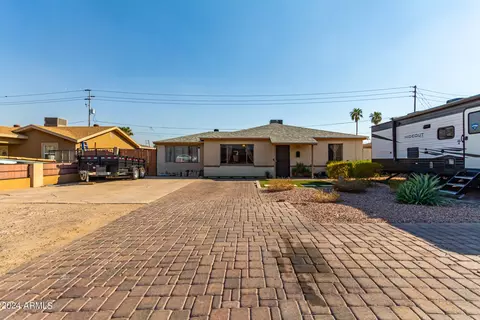 3035 W Roosevelt St, Phoenix, AZ 85009