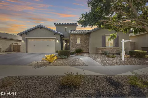 19976 S Mesquite Dr, Queen Creek, AZ 85142