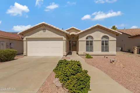8910 E Copper Valley Ln, Sun Lakes, AZ 85248