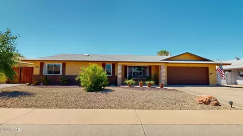 17634 N Calico Dr, Sun City, AZ 85373