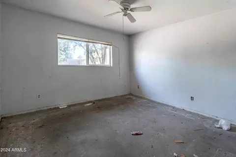 3027 E Windrose Dr, Phoenix, AZ 85032 photo 8