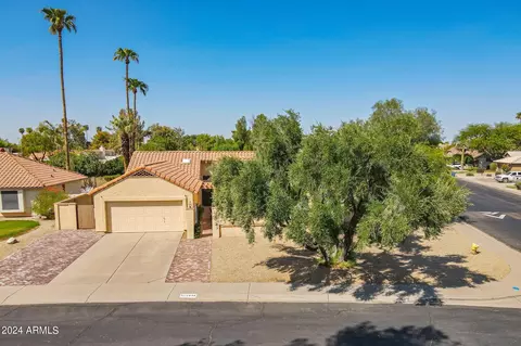 1938 E Colt Rd, Tempe, AZ 85284 photo 3