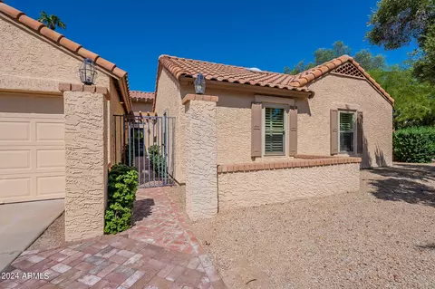 1938 E Colt Rd, Tempe, AZ 85284 photo 4