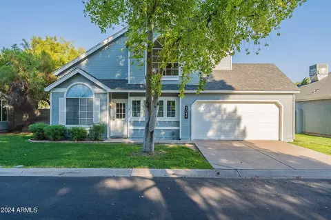 5044 W Chicago Cir S, Chandler, AZ 85226