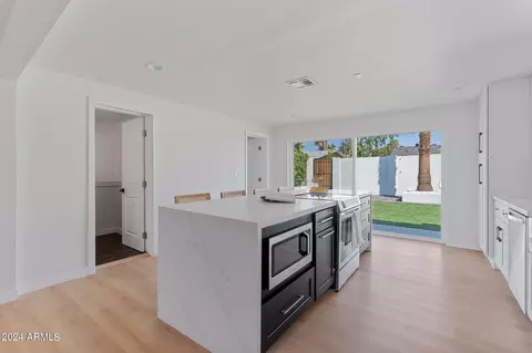 1000 E Marigold Ln, Tempe, AZ 85288 photo 7