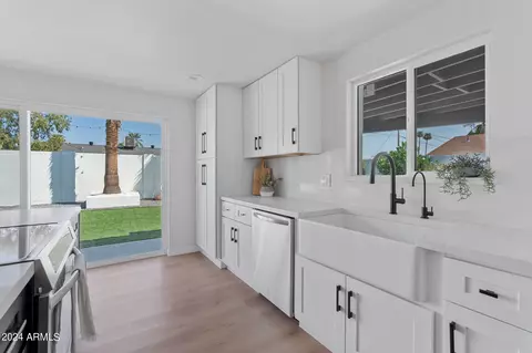 1000 E Marigold Ln, Tempe, AZ 85288 photo 10