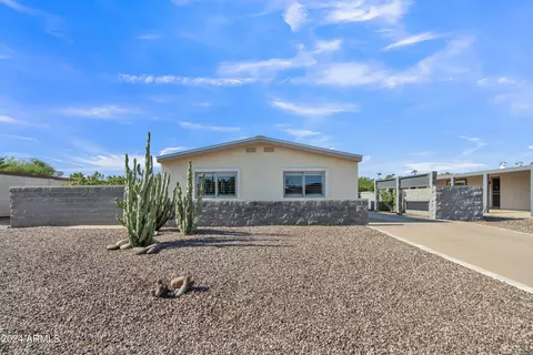 9118 E Citrus Ln S, Sun Lakes, AZ 85248