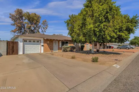 4044 W Rovey Ave, Phoenix, AZ 85019