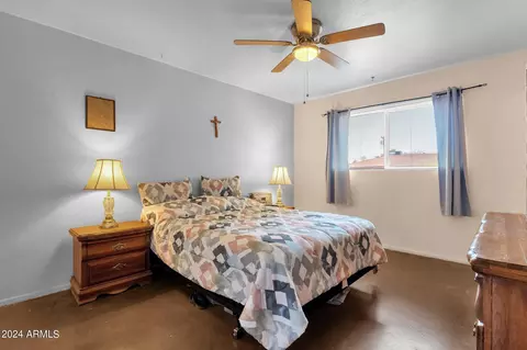 4044 W Rovey Ave, Phoenix, AZ 85019 photo 12