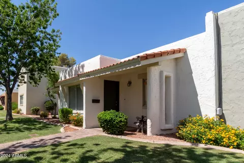 1720 W Claremont St, Phoenix, AZ 85015