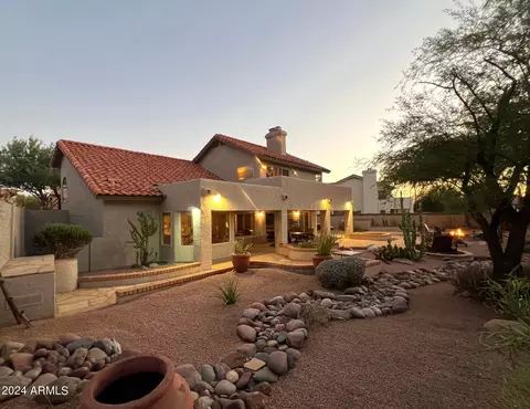 6220 E Saddleback St, Mesa, AZ 85215 photo 2