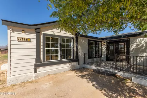 22432 W Huntington Dr, Buckeye, AZ 85326
