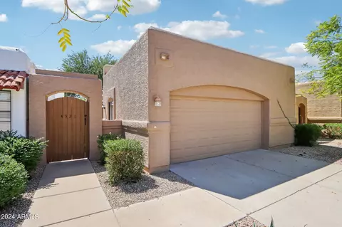 4521 E Rosemonte Dr, Phoenix, AZ 85050