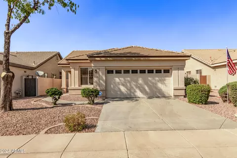 7052 W Blackhawk Dr, Glendale, AZ 85308