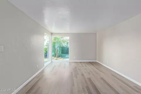 3542 E Polk St, Phoenix, AZ 85008 photo 8