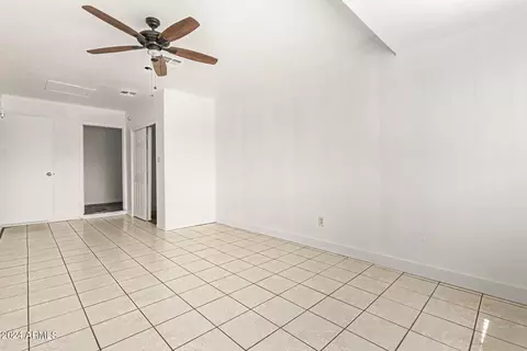 4902 W Windsor Ave, Phoenix, AZ 85035 photo 20