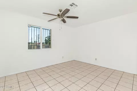 4902 W Windsor Ave, Phoenix, AZ 85035 photo 14