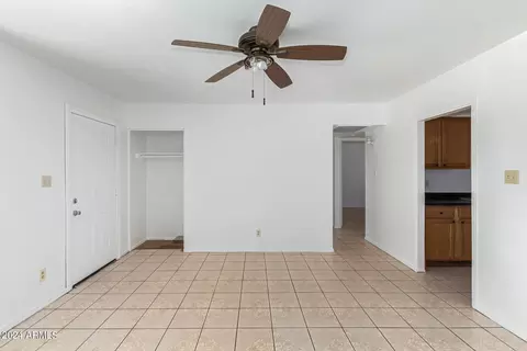 4902 W Windsor Ave, Phoenix, AZ 85035 photo 8