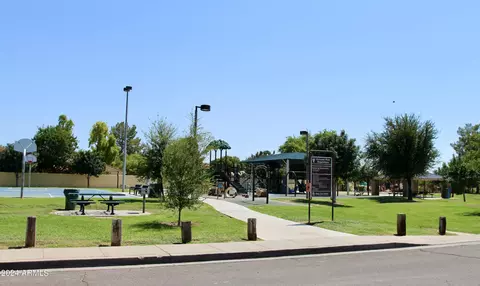 2537 E Pebble Beach Dr, Tempe, AZ 85282 photo 29