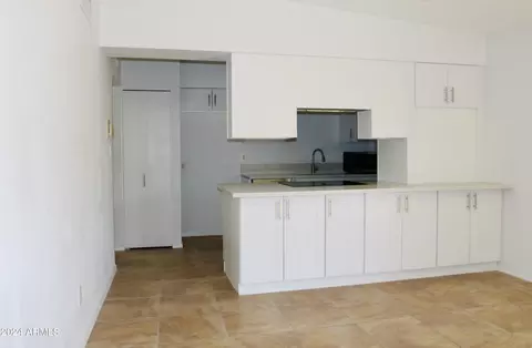 2537 E Pebble Beach Dr, Tempe, AZ 85282 photo 14