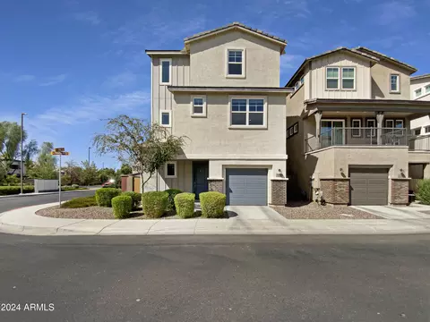 786 W Flintlock Way, Chandler, AZ 85286