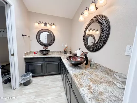 1014 E Country Gables Dr, Phoenix, AZ 85022 photo 22