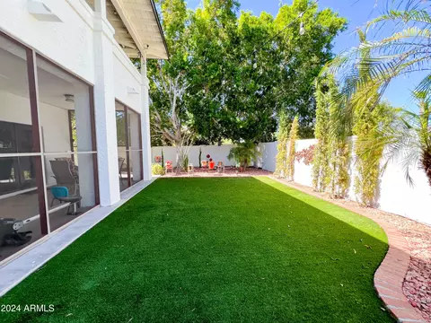 1014 E Country Gables Dr, Phoenix, AZ 85022 photo 32
