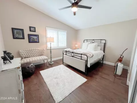 1014 E Country Gables Dr, Phoenix, AZ 85022 photo 18