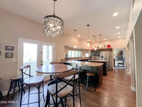 1014 E Country Gables Dr, Phoenix, AZ 85022 photo 7