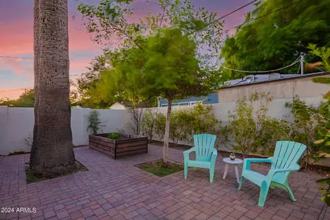 340 E Orange Dr, Phoenix, AZ 85012 photo 27