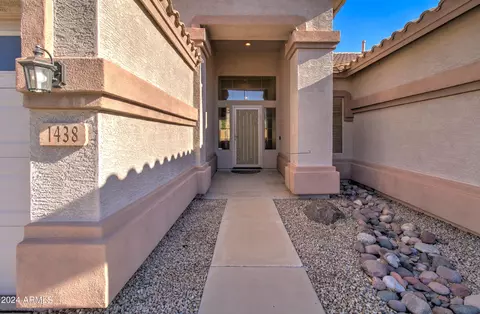 1438 E Shannon St, Gilbert, AZ 85295 photo 5