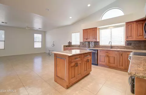 1438 E Shannon St, Gilbert, AZ 85295 photo 22