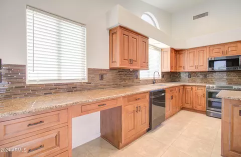 1438 E Shannon St, Gilbert, AZ 85295 photo 18