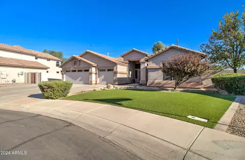 1438 E Shannon St, Gilbert, AZ 85295 photo 2