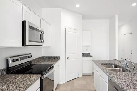 1778 W Spaulding Ave, Apache Junction, AZ 85120 photo 8