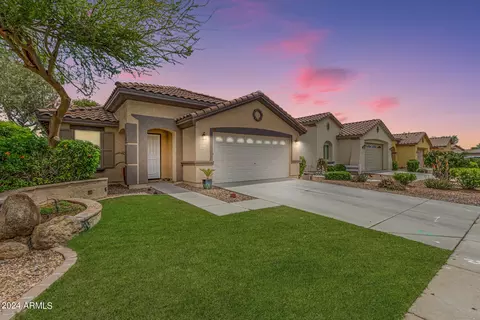 18531 N Davis Dr, Maricopa, AZ 85138