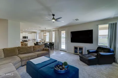 859 E Oakland St, Gilbert, AZ 85295 photo 13