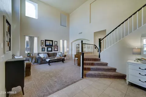 859 E Oakland St, Gilbert, AZ 85295 photo 2