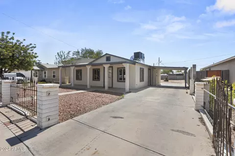 5325 W Gardenia Ave, Glendale, AZ 85301