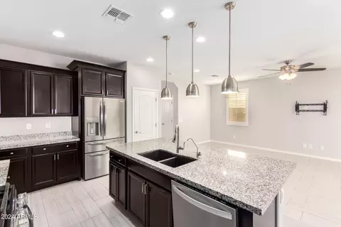 9723 E Axle Ave, Mesa, AZ 85212 photo 15