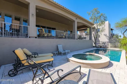 Exterior - 1532 E Sharon Dr, Phoenix, AZ 85022 photo 9 of 18