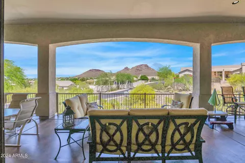 Exterior - 1532 E Sharon Dr, Phoenix, AZ 85022 photo 2 of 18