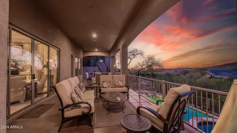 Exterior - 1532 E Sharon Dr, Phoenix, AZ 85022 photo 3 of 18